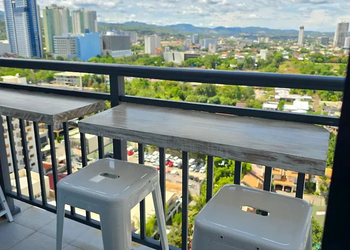 Cozy Near It Park With Fast-wifi, Balcony And Gym Access